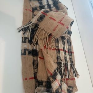 Burberry scarf brand new